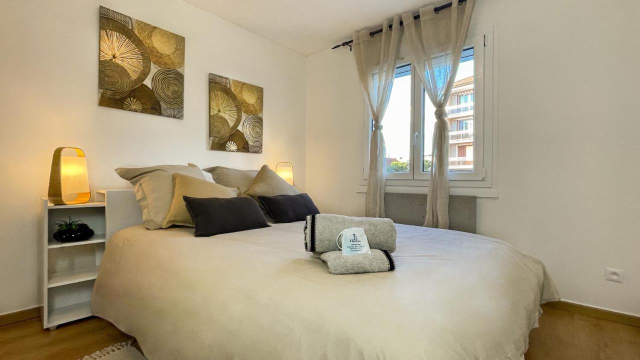 HOMEY WOOD - New - Appartement avec une chambre - Parking privé gratuit - Balcon privé - A 5 min de la gare pour rejoindre Genève Annemasse Exterior foto